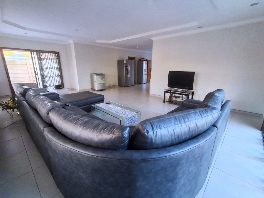 3 Bedroom Property for Sale in Elandsrand North West